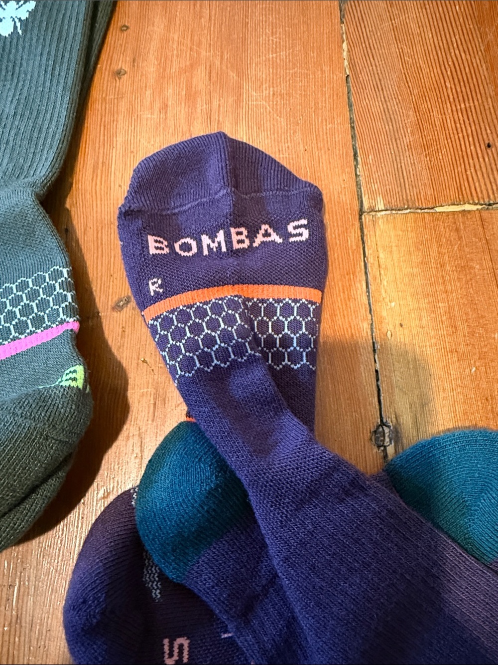 Bombas Kids Crew Socks - White, Olive, Purple (3-Pack) NEW NEVER WORN - Picture 2 of 3
